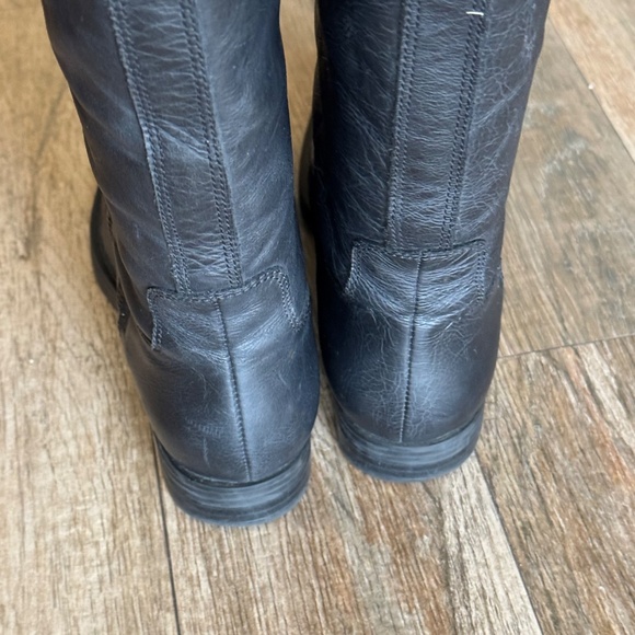 Black Leather Zippered Enzo Boots - Picture 4 of 8